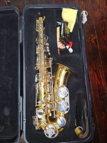 Selmer alto saxophone - selmer,