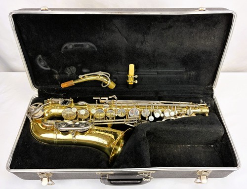 Selmer bundy alto saxophone - ii,