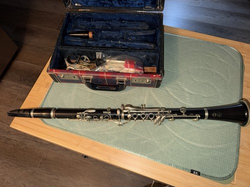Selmer centered tone clarinet - tone,