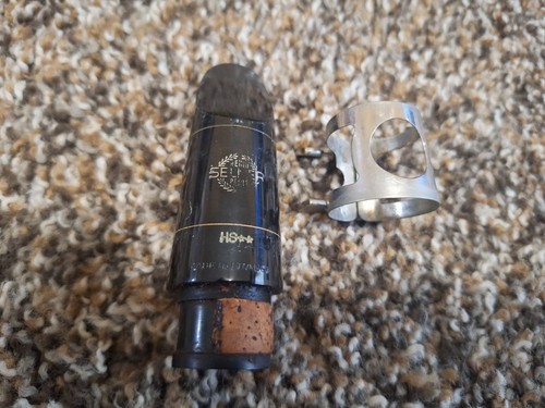 Selmer bb clarinet - hs**,