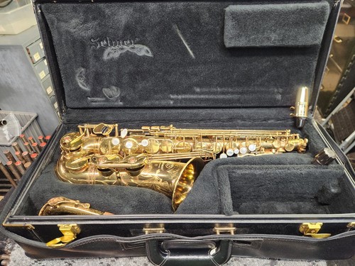 1976 selmer mark vii - , alto