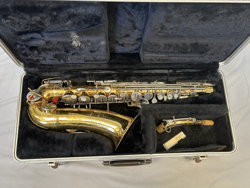 Quality vintage bundy selmer - bundy,