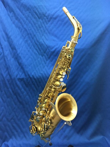 Selmer supreme gold - selmer, lacquer